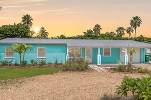 320 Avenida De La Vista Vista, Indialantic, FL 32903 - Photo 1