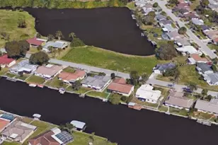 3143 Jackson Dr, Holiday, FL 34691 - Photo 1