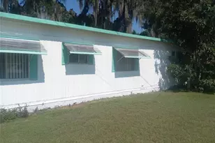 1068 Cr 461, Lake Panasoffkee, FL 33538 - Photo 1