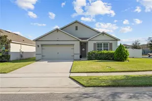 1833 Bluepoint St, Saint Cloud, FL 34771 - Photo 1