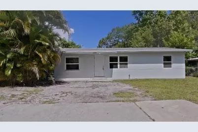 2206 Avenue N, Fort Pierce, FL 34950 - Photo 1