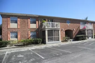 492 Banyon Tree Cir, Maitland, FL 32751 - Photo 1