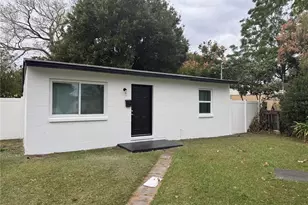 1718 Guinyard Way, Orlando, FL 32805 - Photo 1