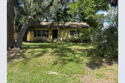 4733 25th Avenue S, Saint Petersburg, FL 33711 - Photo 1
