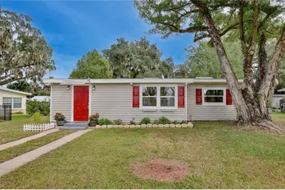 780 N Kentucky Avenue, Umatilla, FL 32784 - Photo 1