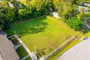 747 Roane Rd, Clermont, FL 34711 - Photo 1