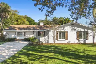 10 Minnehaha Cir, Maitland, FL 32751 - Photo 1