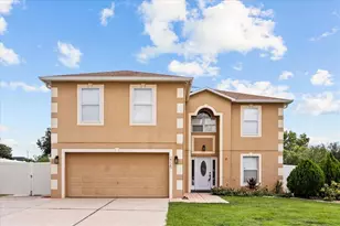 2725 White Magnolia Loop, Clermont, FL 34711 - Photo 1