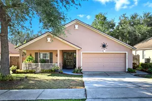 2219 Merry Rd, Tavares, FL 32778 - Photo 1