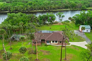 2565 E Osceola Rd, Geneva, FL 32732 - Photo 1
