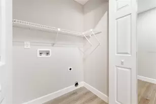 737 Sherwood Dr, Winter Springs, FL 32708 - Photo 1