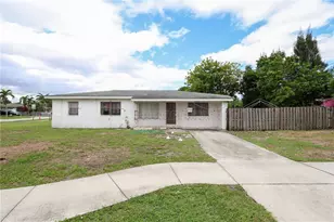 810 S Swinton Ave, Delray Beach, FL 33444 - Photo 1