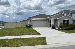 4255 Pebbles Throw Dr, Kissimmee, FL 34746 - Photo 1