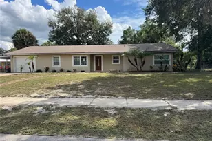 566 Lynn Ave, Orange City, FL 32763 - Photo 1