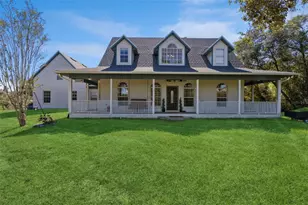 3305 Red Fox Dr, Deltona, FL 32725 - Photo 1