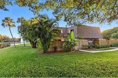 2905 SW 22nd Circle #40A, Delray Beach, FL 33445 - Photo 1
