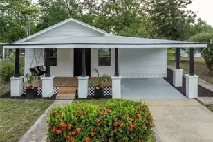 412 Oak St, Auburndale, FL 33823 - Photo 1