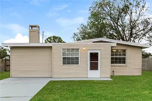 3919 Longhorn Dr, Sarasota, FL 34233 - Photo 1