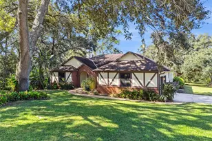 1260 Log Landing Dr, Ocoee, FL 34761 - Photo 1