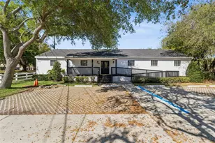 557 W Plant St, Winter Garden, FL 34787 - Photo 1