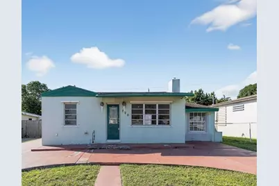 720 Locust Street, West Palm Beach, FL 33405 - Photo 1