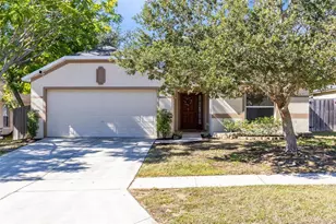 4006 Waltham Forest Dr, Tavares, FL 32778 - Photo 1