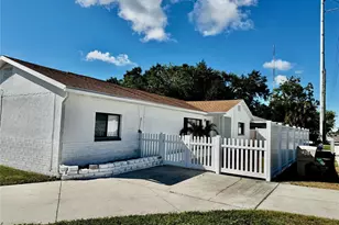 7824 Starkey Rd, Seminole, FL 33777 - Photo 1