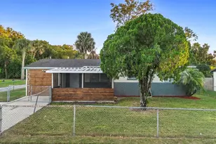 1201 W 20th St, Sanford, FL 32771 - Photo 1