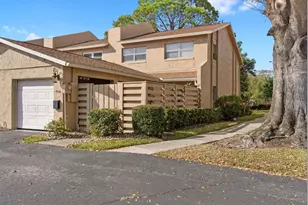 920 Park Lake Cir, Maitland, FL 32751 - Photo 1