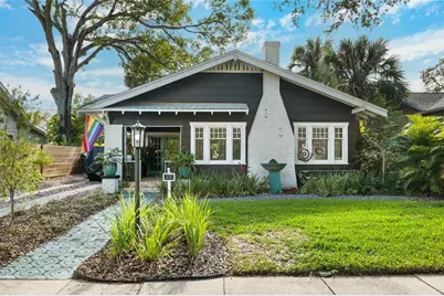 132 17th Avenue N, Saint Petersburg, FL 33704 - Photo 1