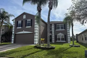 1231 Seneca Falls Dr, Orlando, FL 32828 - Photo 1