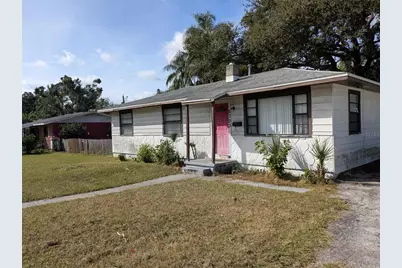 2323 35th Street S, Saint Petersburg, FL 33711 - Photo 1