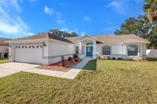 1833 Marsh Ct, Clermont, FL 34714 - Photo 1