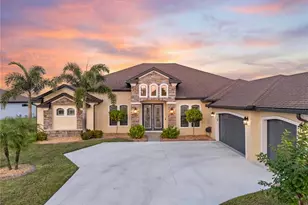 5219 Lake Venice Dr, Wimauma, FL 33598 - Photo 1