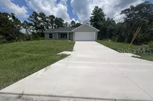 69 Malauka Pass, Ocklawaha, FL 32179 - Photo 1