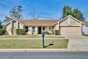 300 Springview Dr, Sanford, FL 32773 - Photo 1