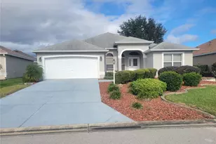 7233 SE 171st Pond Ln, The Villages, FL 32162 - Photo 1