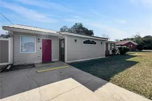 1003 County Rd 17A W, Avon Park, FL 33825 - Photo 1