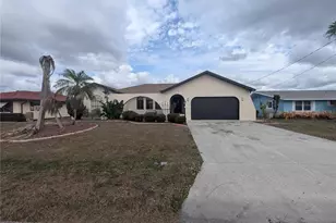 110 Peckham St SW, Port Charlotte, FL 33952 - Photo 1