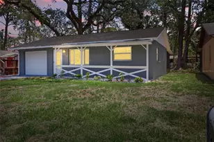 7214 Oakwood Dr, New Port Richey, FL 34652 - Photo 1