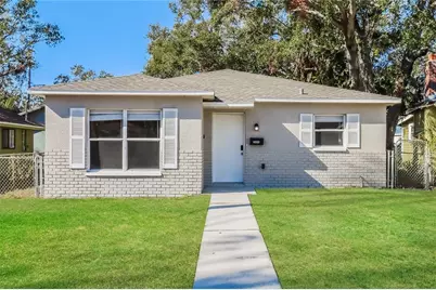 2045 14th Street S, Saint Petersburg, FL 33705 - Photo 1