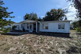 1908 51st Ave W, Bradenton, FL 34207 - Photo 1