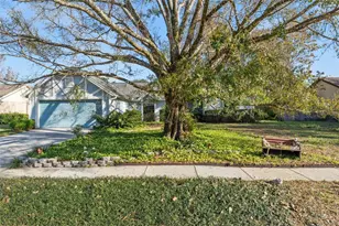 3051 Riviera Bay Ct, Oviedo, FL 32765 - Photo 1