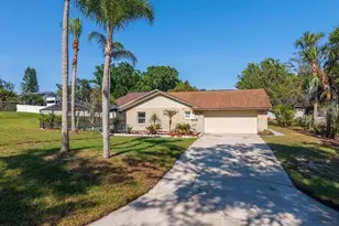 10545 Parkway Dr, Clermont, FL 34711 - Photo 1