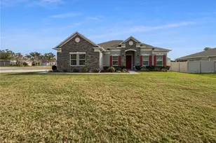 1657 Marsh Pointe Dr, Clermont, FL 34711 - Photo 1