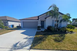 1066 Ocean Spray Dr, Ruskin, FL 33570 - Photo 1