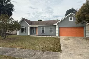 3718 Linsbury St, Orlando, FL 32817 - Photo 1