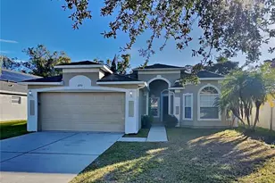 10193 Oak Crest Rd, Orlando, FL 32829 - Photo 1