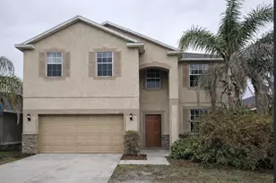 525 19th St NW, Ruskin, FL 33570 - Photo 1