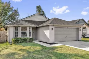 1037 Burnett St, Oviedo, FL 32765 - Photo 1